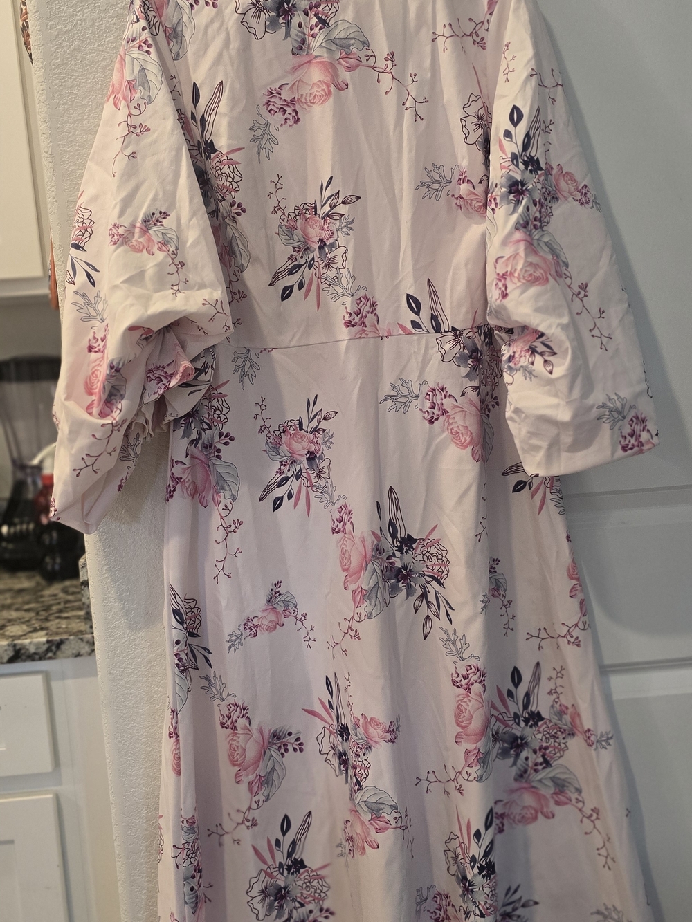Floral Puff Sleeve Midi Dress in Pink
